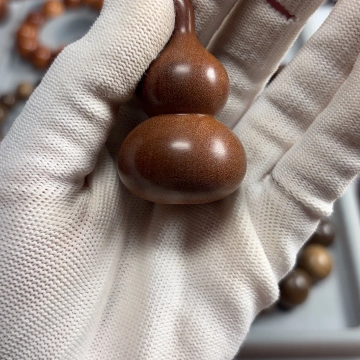 S***檀香木葫芦老山檀红肉焦糖奶甜