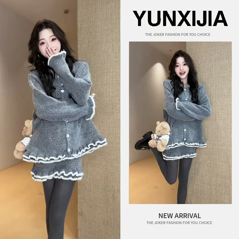 女装2025新款早秋韩系减龄穿搭配一整套小香风针织上衣短裙两件套