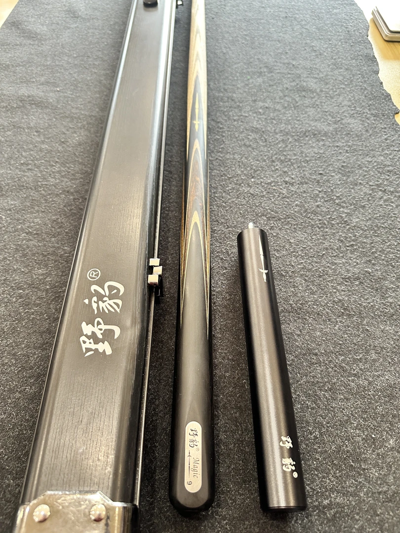 魔法9台球杆小头通杆一体斯诺克中式八球免漆职业打感