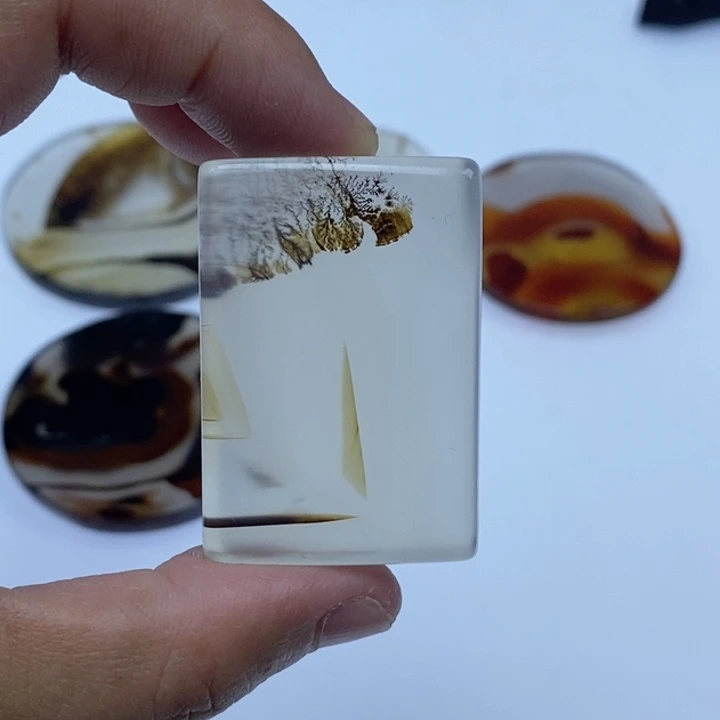 玛瑙/玉髓未镶嵌珠宝半成品