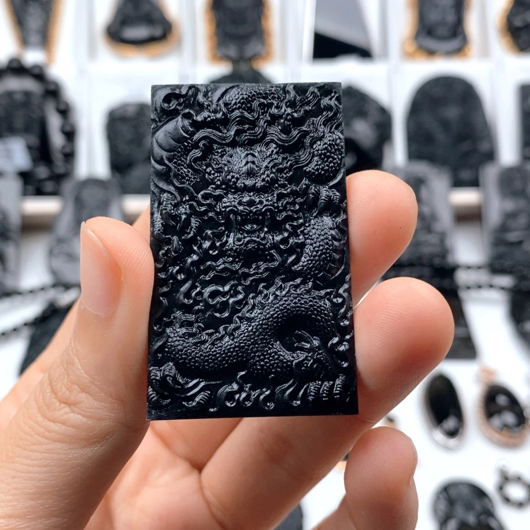 颈饰未镶嵌翡翠诺****主龙牌