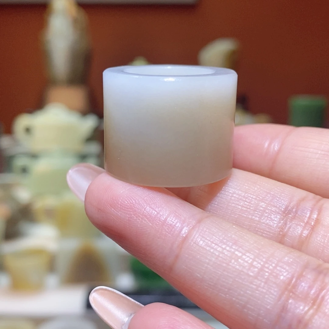未镶嵌和田玉把件新疆和田玉糖白戒圈17mm