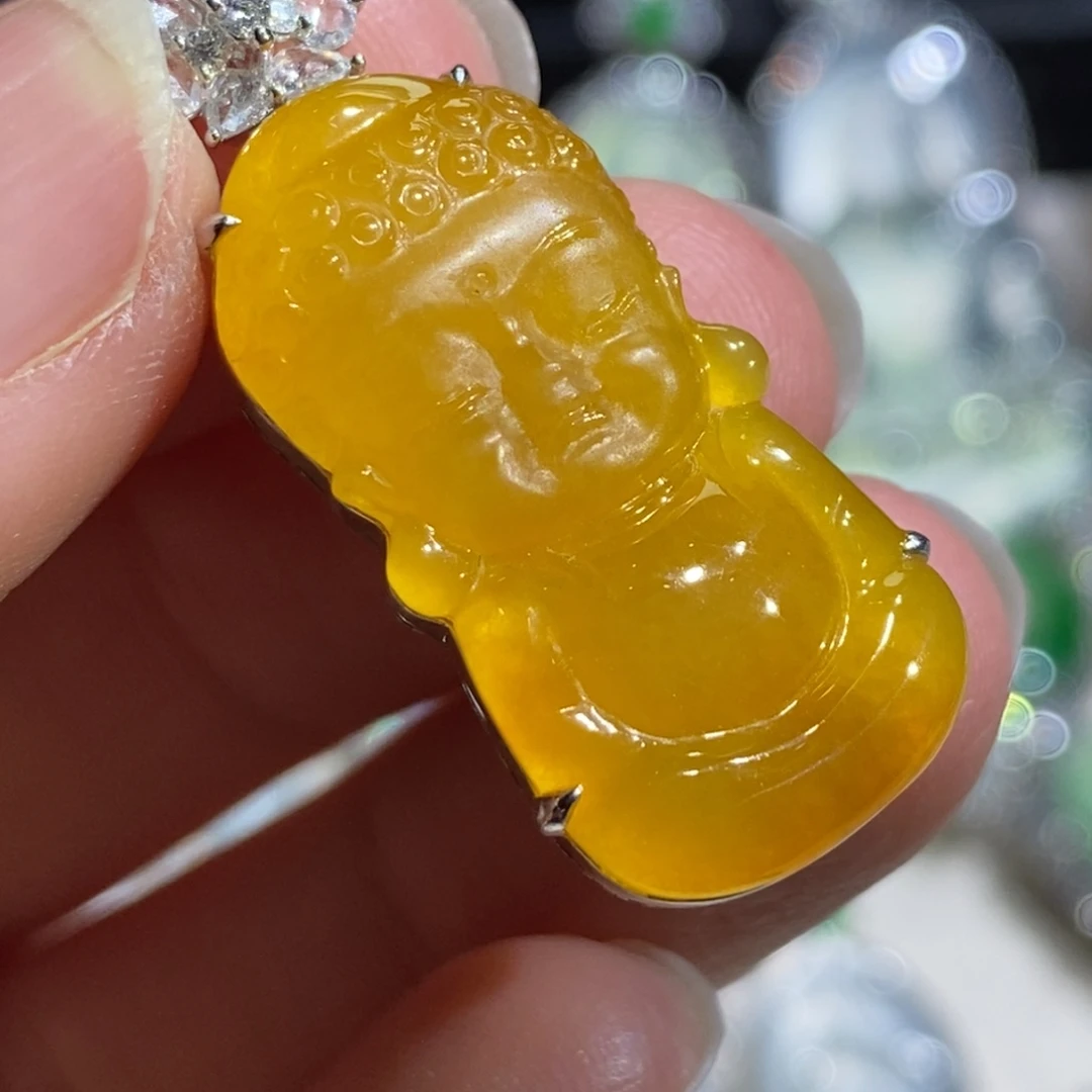 翡翠未镶嵌颈饰宝宝佛