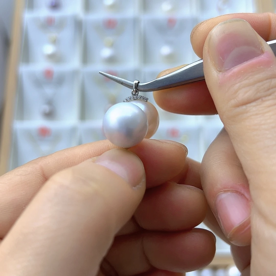 小***晓淡水珍珠18K金镶嵌吊坠(不含链)