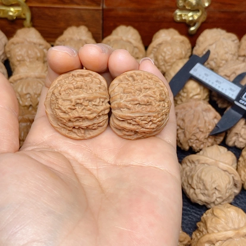 【闪购商品】文玩核桃吊坠白*四座楼32