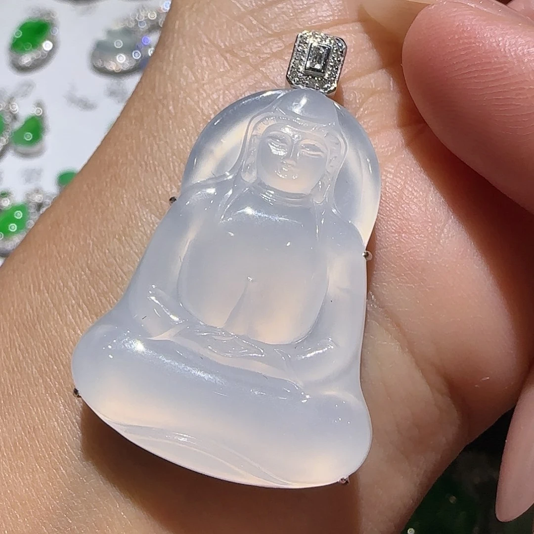 【闪购商品】颈饰18K金镶嵌翡翠天然