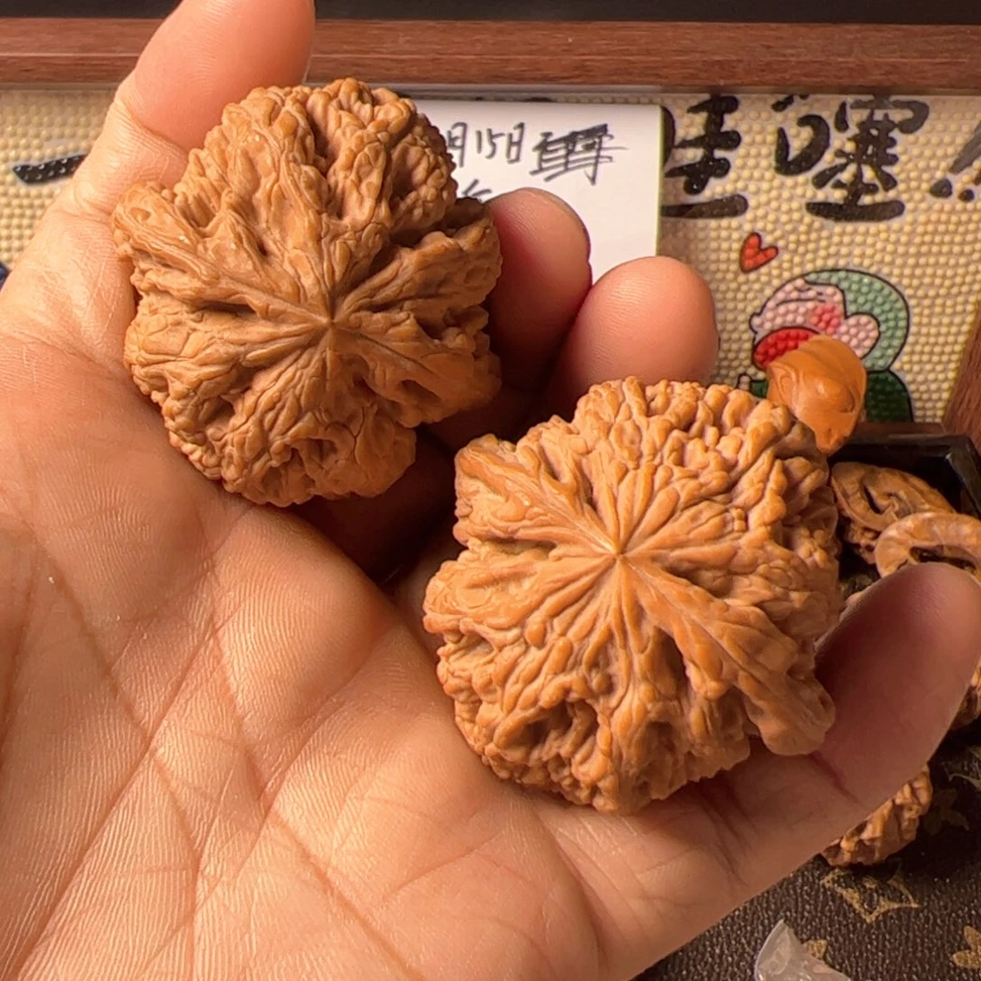 文玩核桃吊坠粗筋44