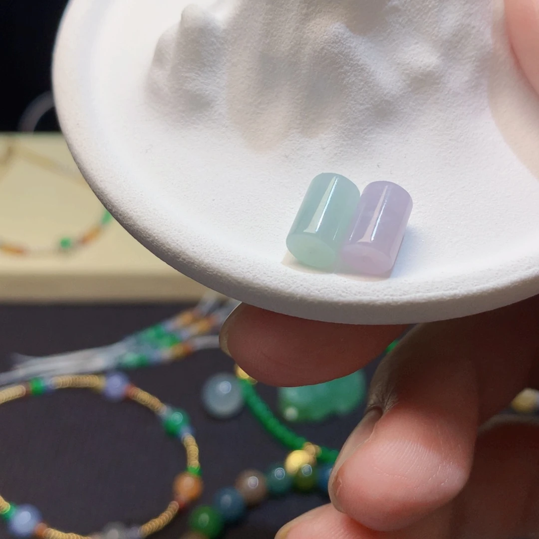 翡翠散珠?**董七彩珠珠3