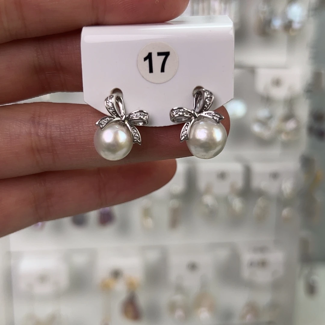 非金属巴洛克花瓣耳饰