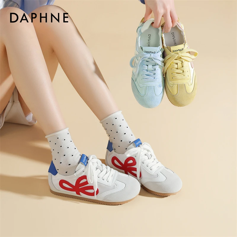达芙妮时尚舒适透气板鞋2025新款爆款百搭潮流平底休闲运动鞋女款