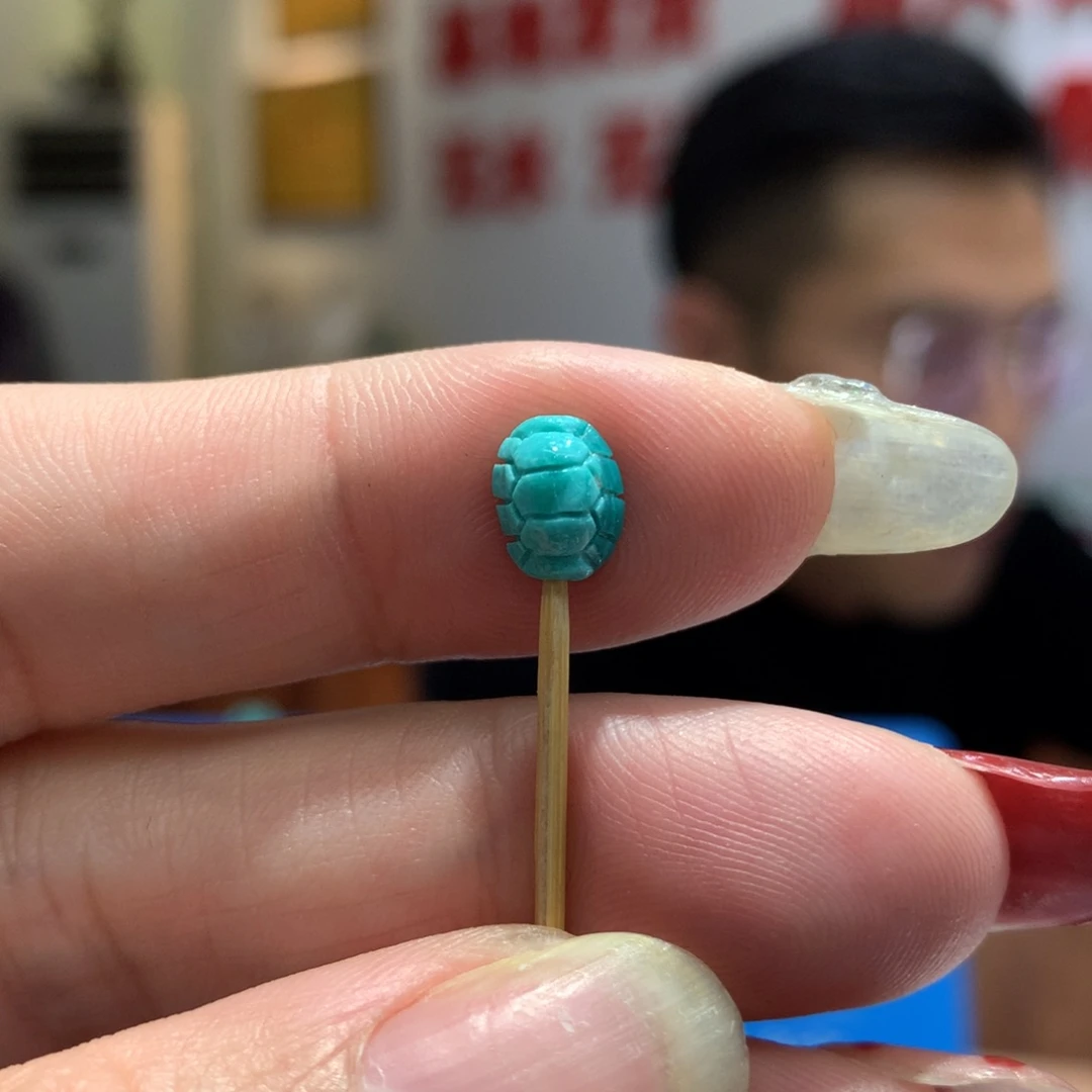 绿松石配饰未镶嵌