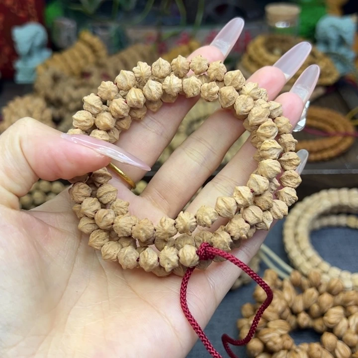 用***4吊坠柏香籽/百香籽