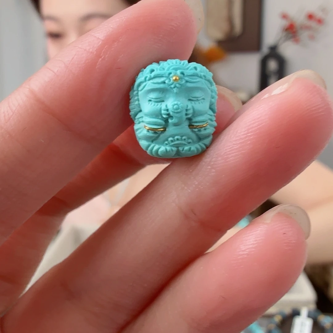 绿松石未镶嵌挂件