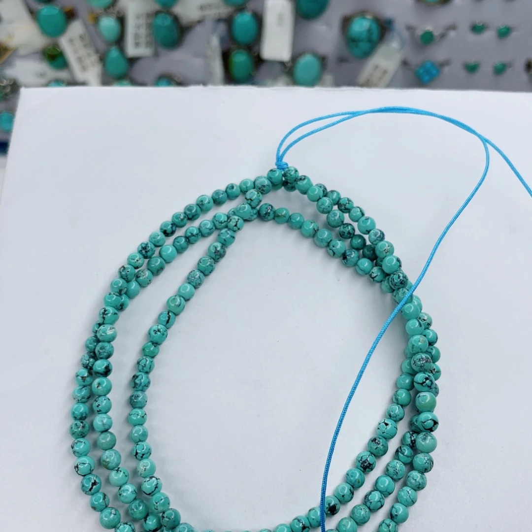 绿松石颈饰未镶嵌