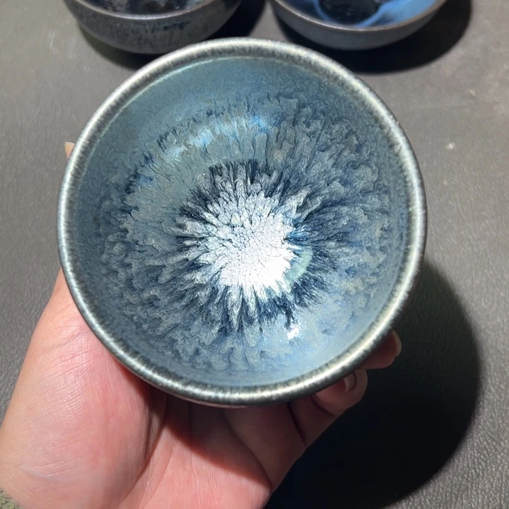 茶盏这个时候才开始准备