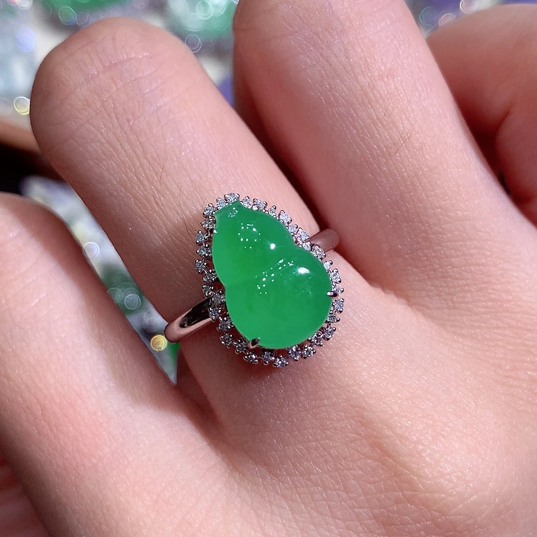 吊坠(不含链)18K金镶嵌翡翠