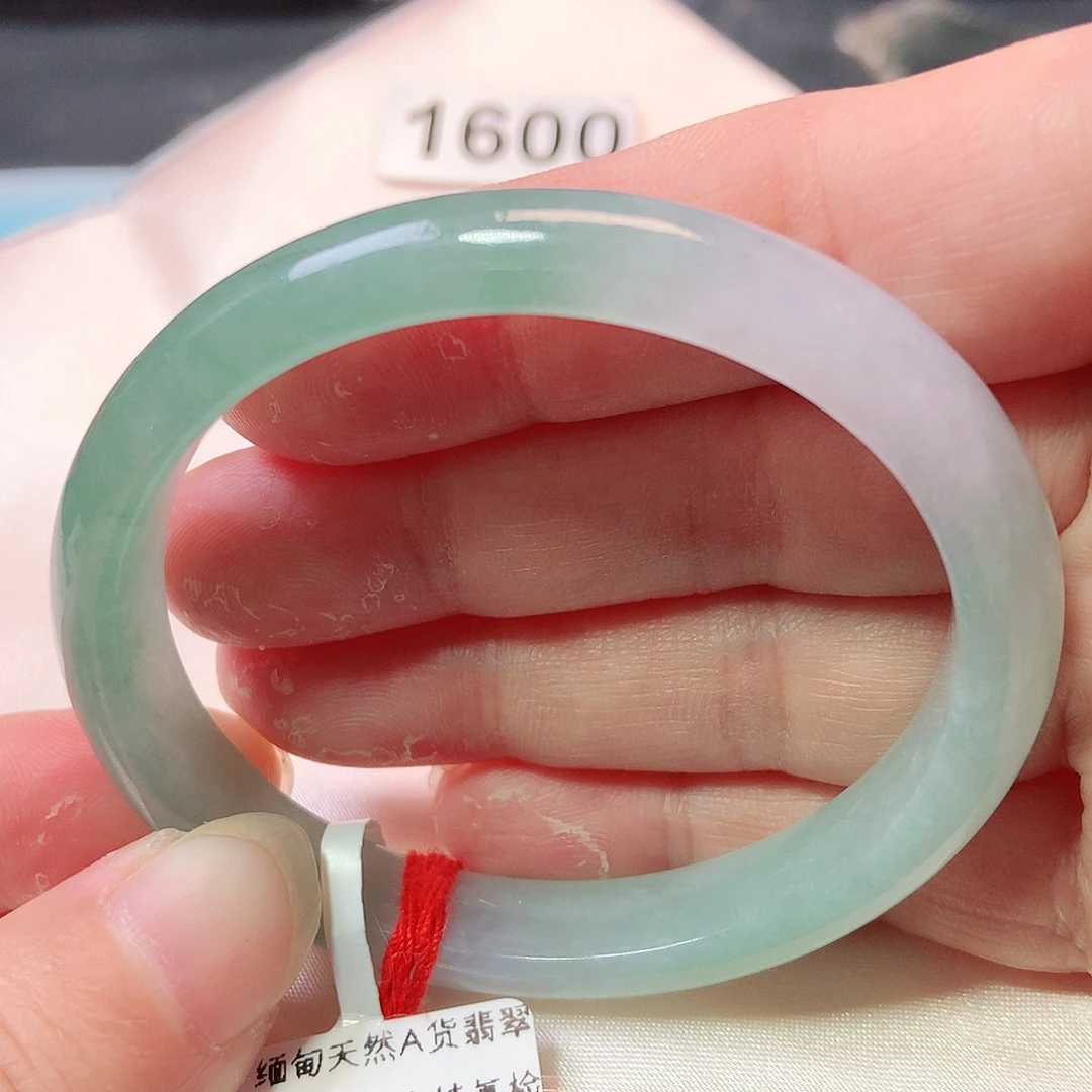 未镶嵌手镯（贵妃镯）翡翠1600号