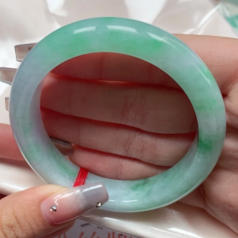 【闪购商品】翡翠手镯未镶嵌55圈