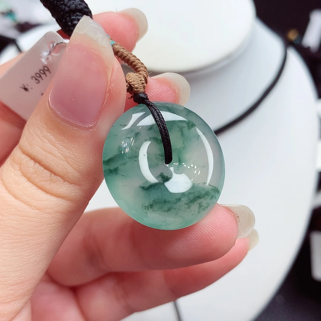 翡翠未镶嵌颈饰翡翠68，24.2/6