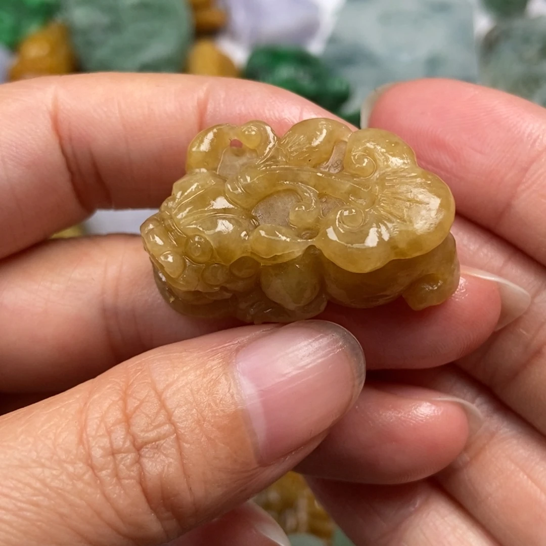 定制翡翠未镶嵌翡翠