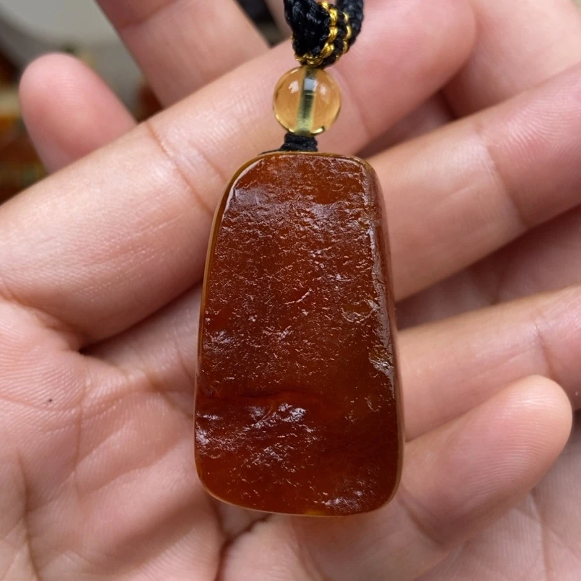 【闪购商品】琥珀颈饰未镶嵌