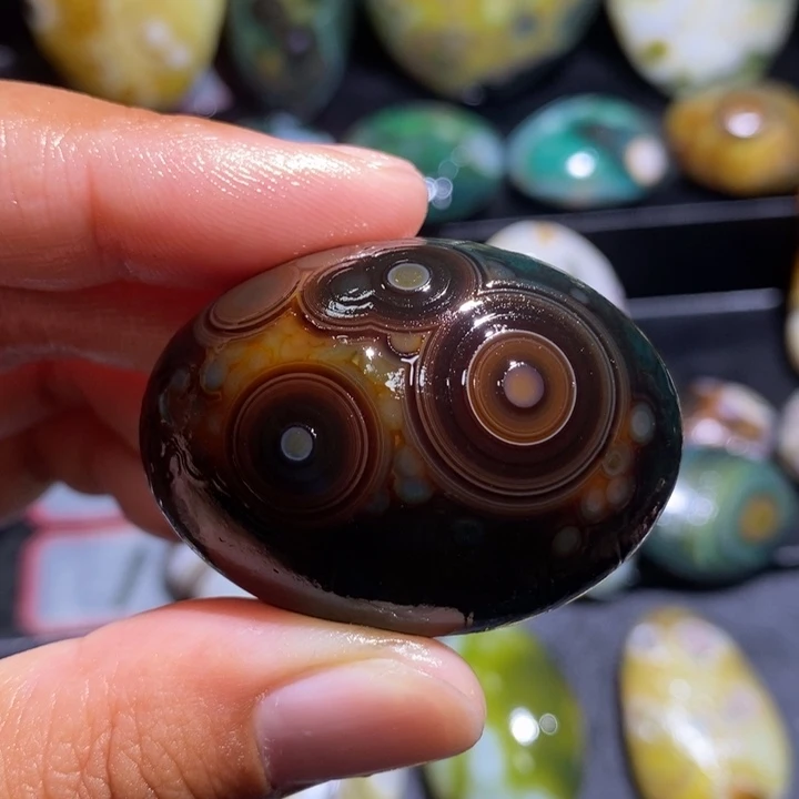 未镶嵌玛瑙/玉髓珠宝奇石