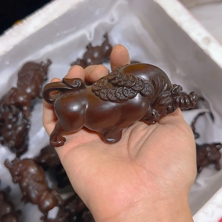 木黑檀木12金钱牛一只