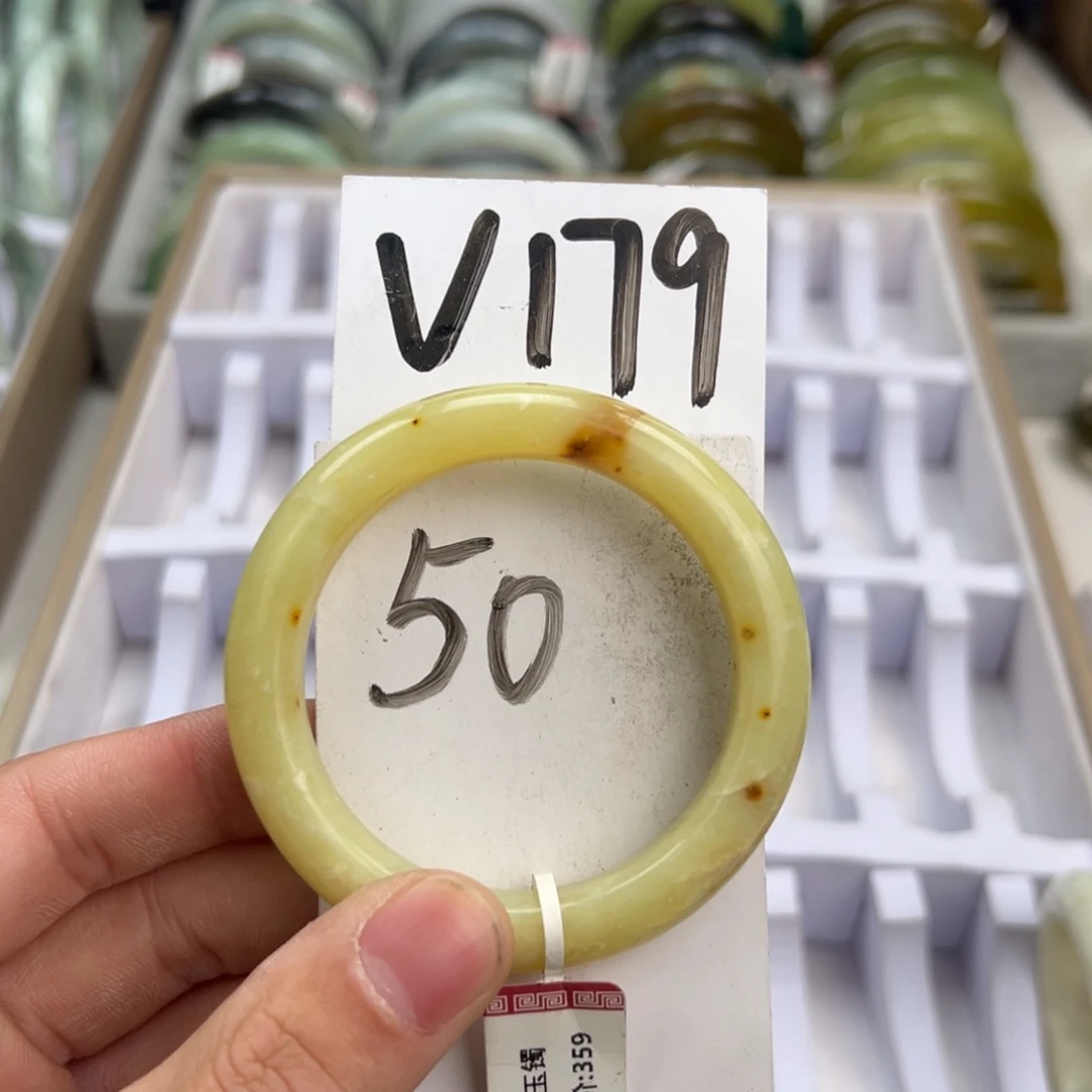 岫玉手镯未镶嵌天然岫玉微瑕