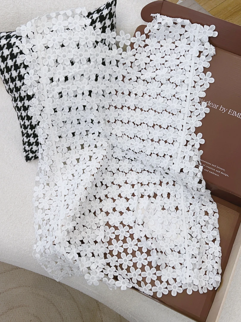 琳心丨春夏新款花朵镂空别致宽松外穿蕾丝宽松马甲 5782