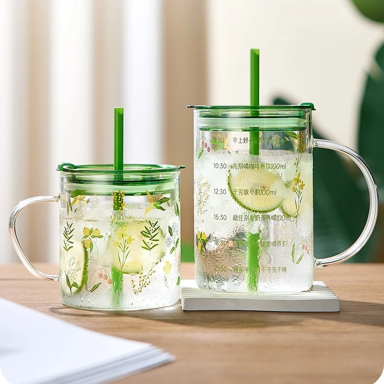 青苹果芬芳夏日系列大容量高硼硅吸管杯耐热水杯大容量刻度把杯