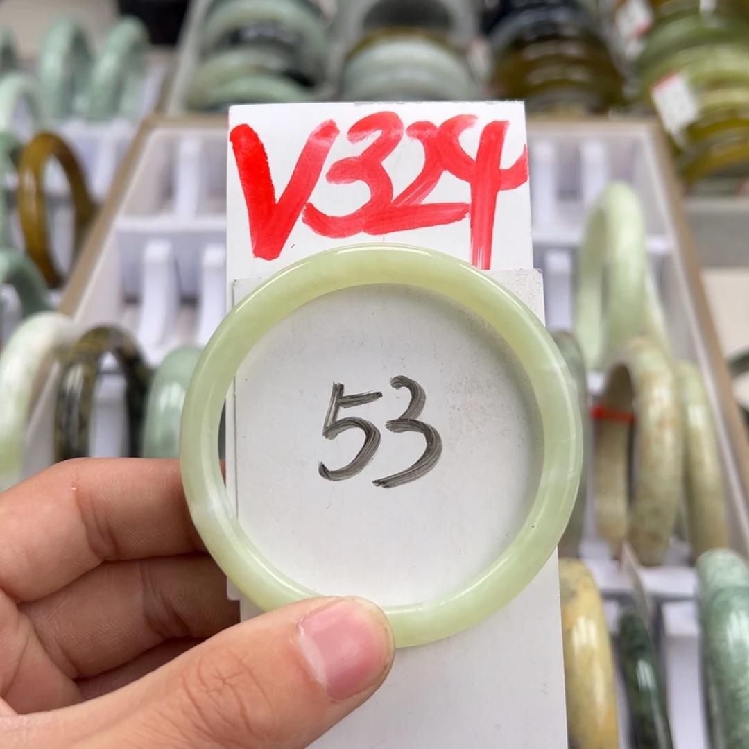 岫玉手镯未镶嵌天然岫玉微瑕