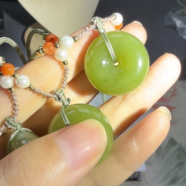 和田玉未镶嵌颈饰38