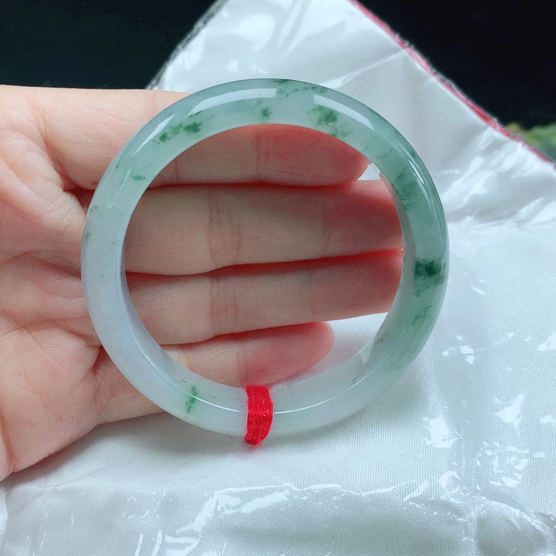 未镶嵌手镯翡翠52