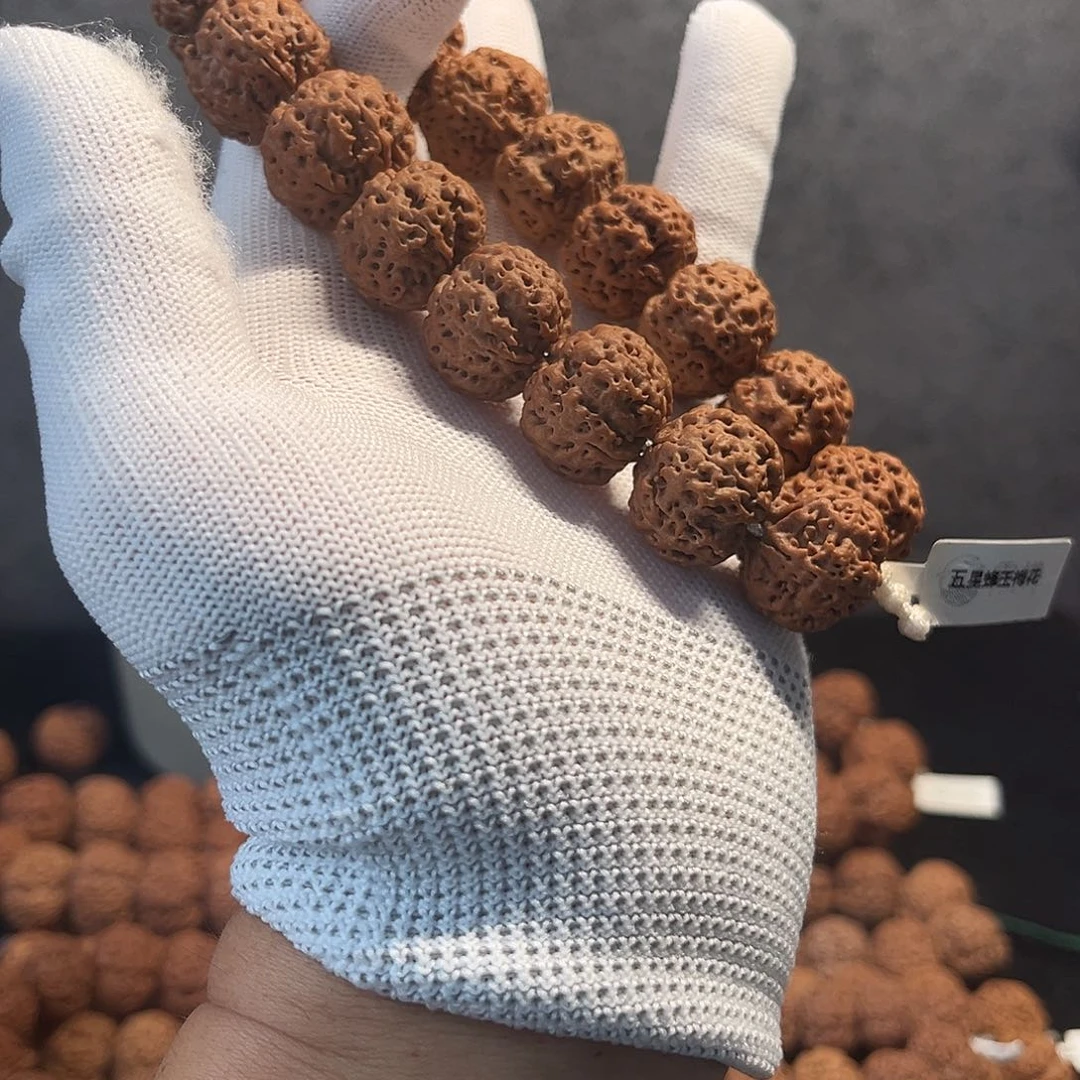w***哈金刚菩提手串五星蜂王