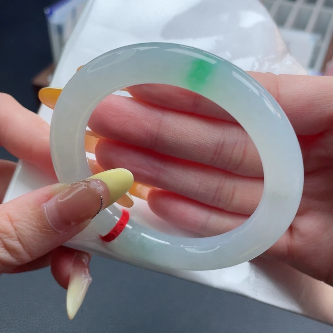 未镶嵌手镯翡翠53.9糯冰白底青 惊破一瓯春 精致感 37号