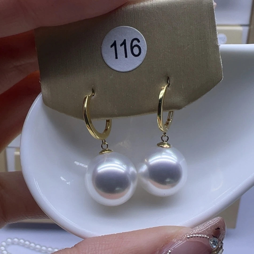 耳饰18K金镶嵌淡水珍珠