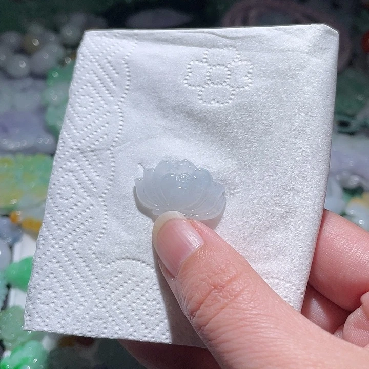 颈饰未镶嵌翡翠天