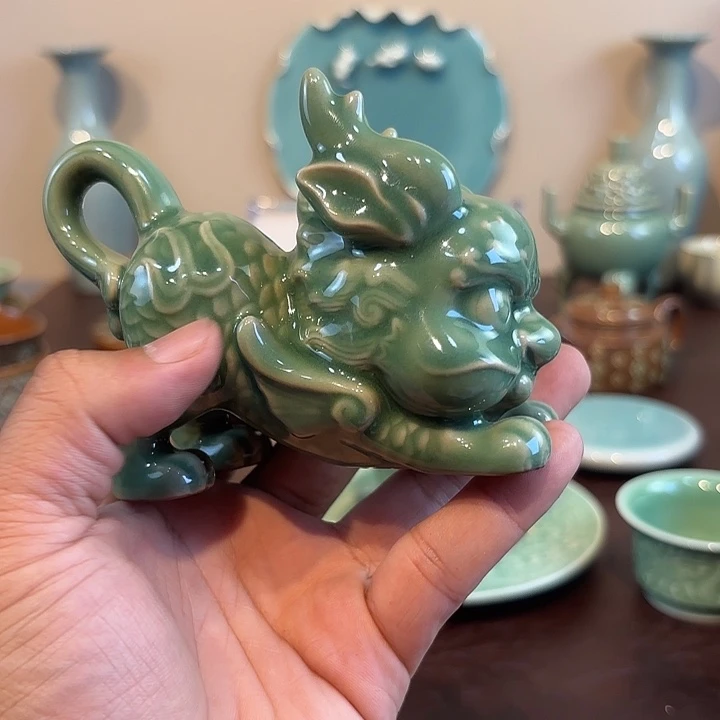 瓷片龙泉青瓷龙泉青瓷