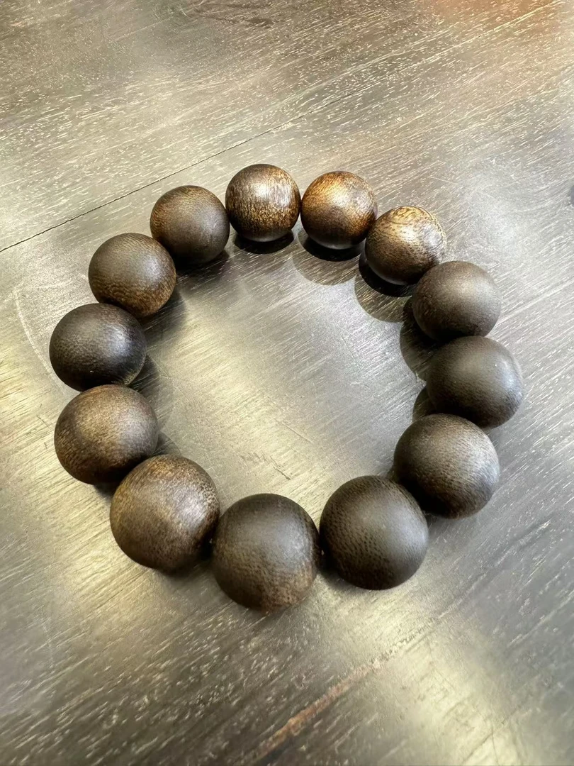 【臻品阁】qh103/芽庄白棋沉香成品手串/一串