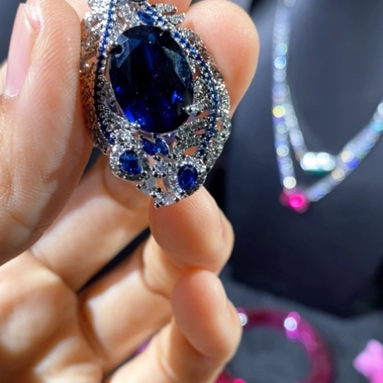 银S925镶嵌戒指红宝石