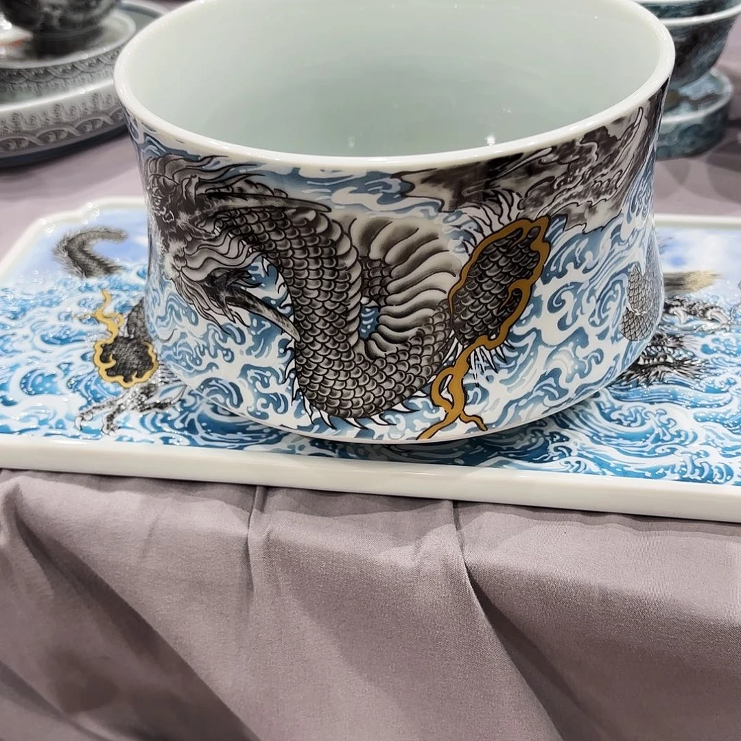 瓷片费****流景德镇瓷器展和