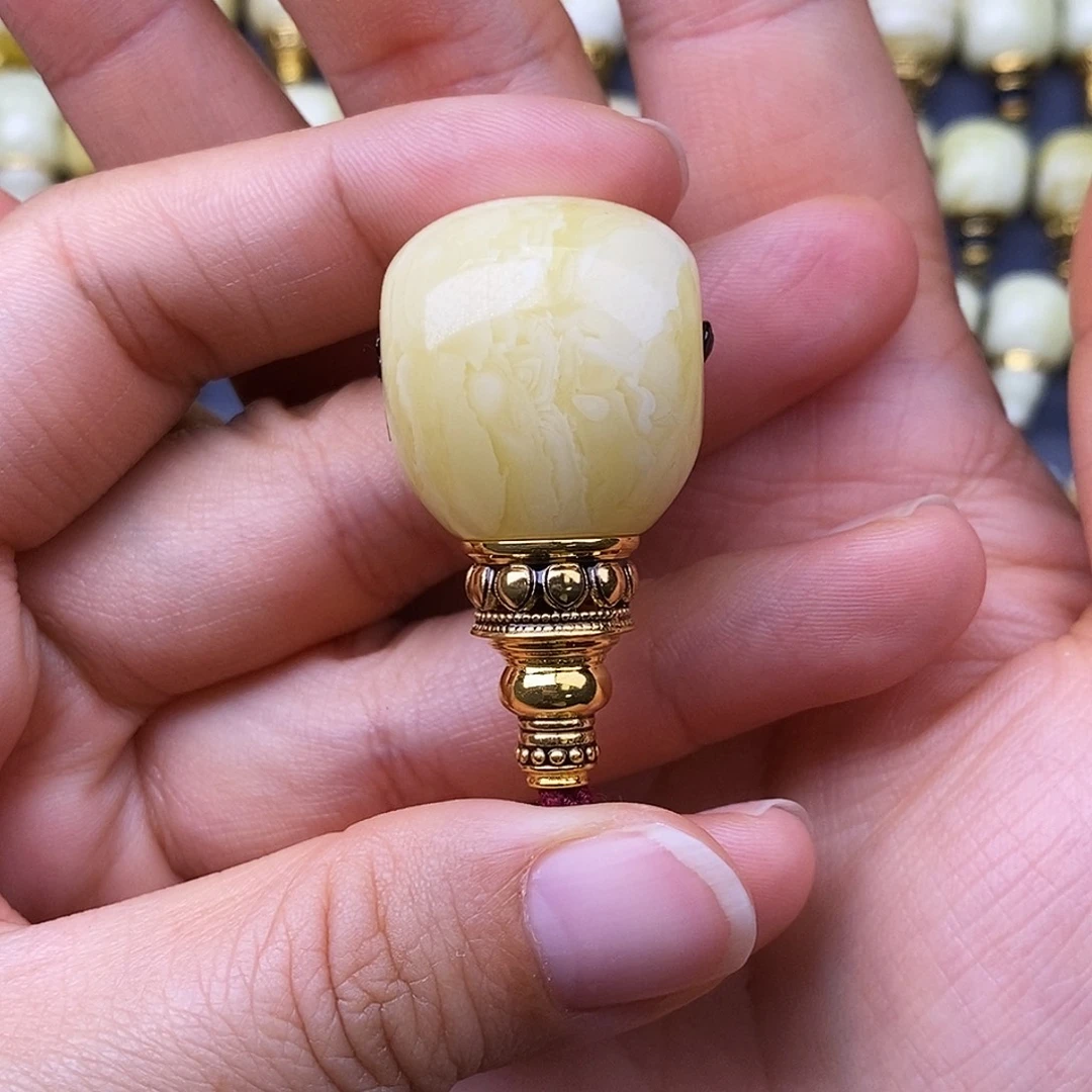 阿***-琥珀18K金镶嵌裸石23mm 蜜蜡三通