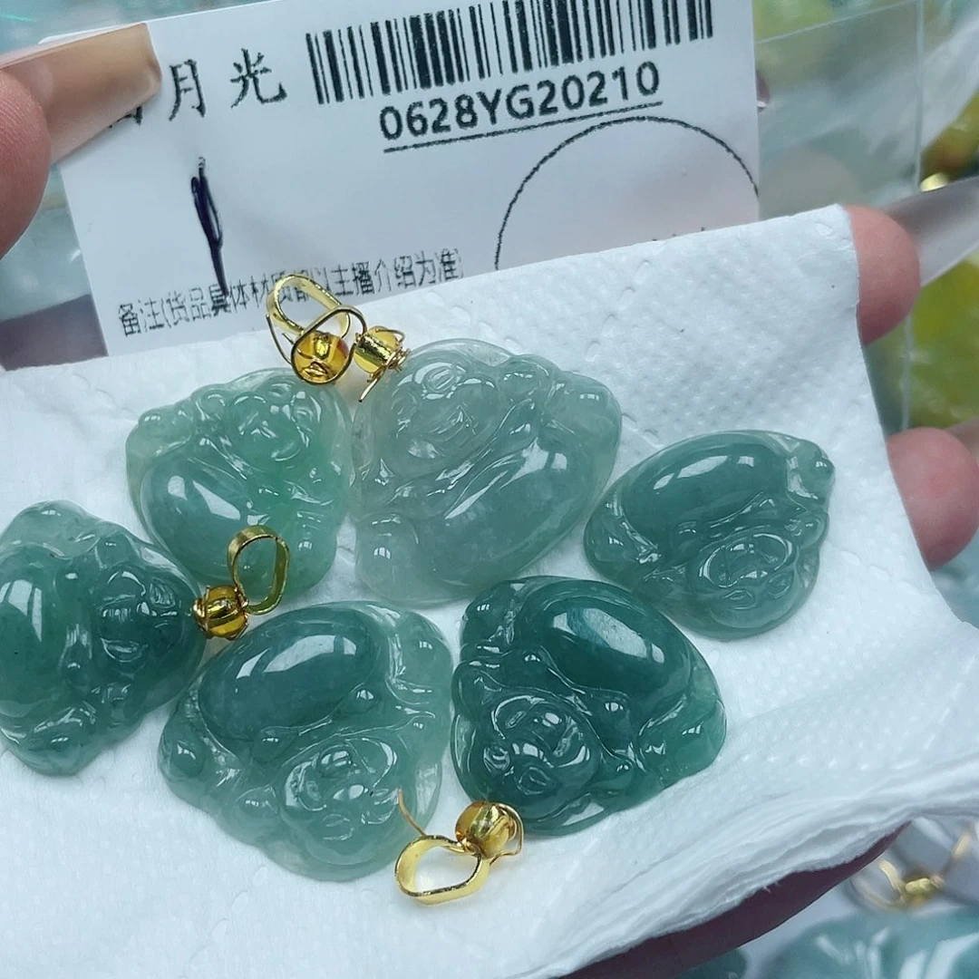 翡翠未镶嵌吊坠(不含链)多样性其一