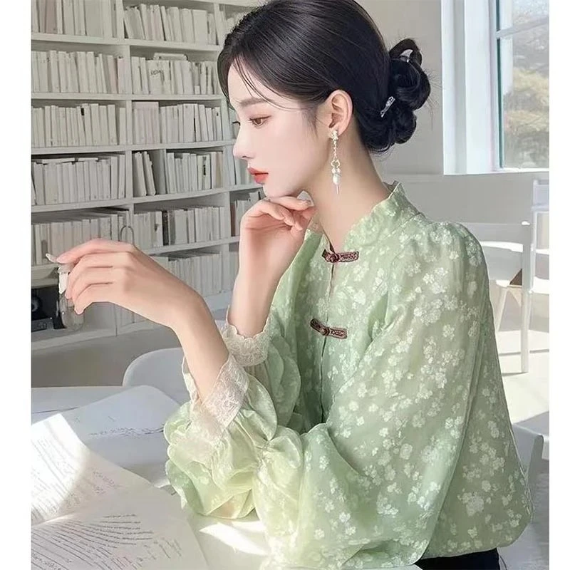 新中式浅绿色雪纺衬衫女2025春秋新款百搭高级感宽松显瘦个性上衣