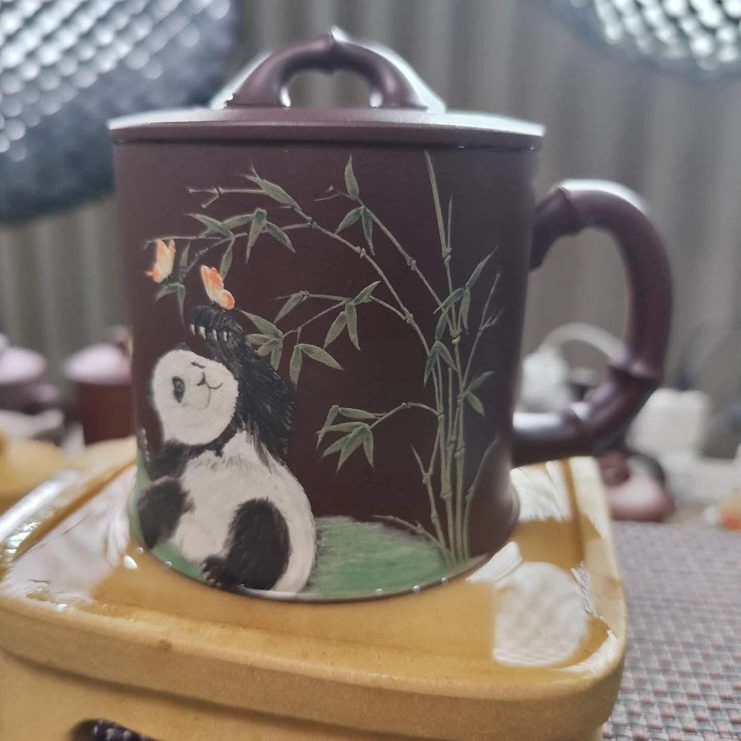 宜兴原矿老紫泥熊猫紫砂高端（450CC左右）