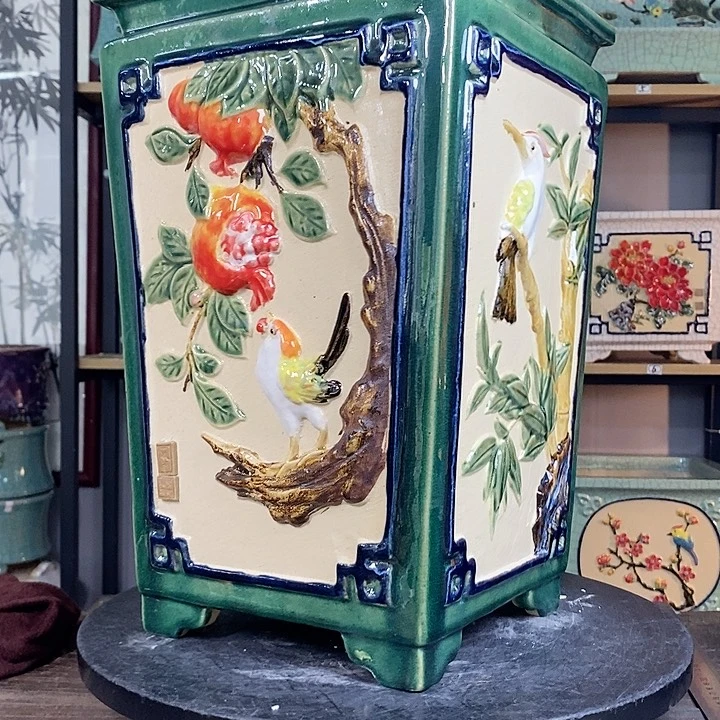 紫砂花盆咩*15。