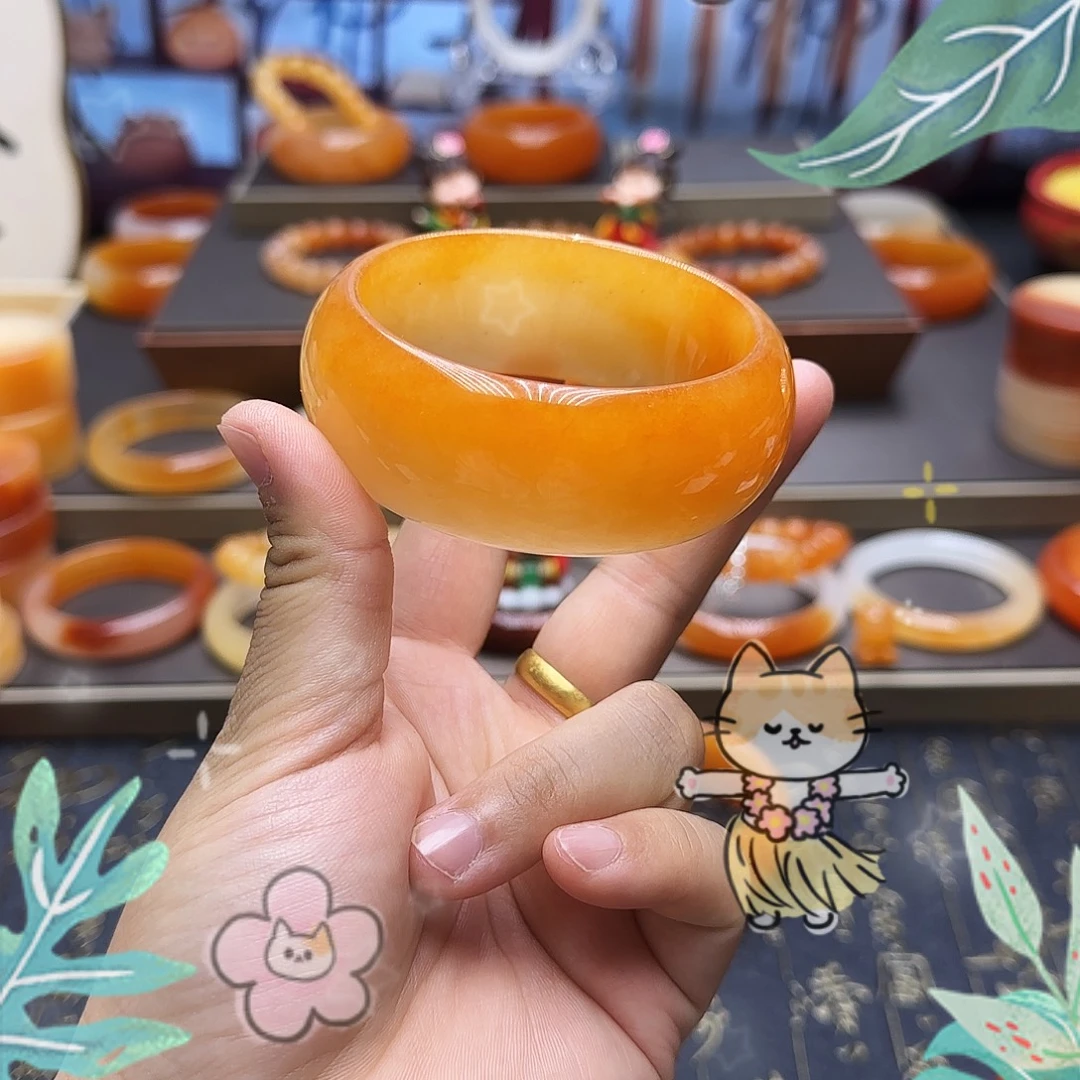 深***家石英质玉（黄龙玉）未镶嵌手镯