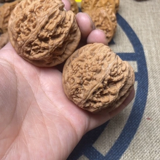 吊坠文玩核桃大粗筋