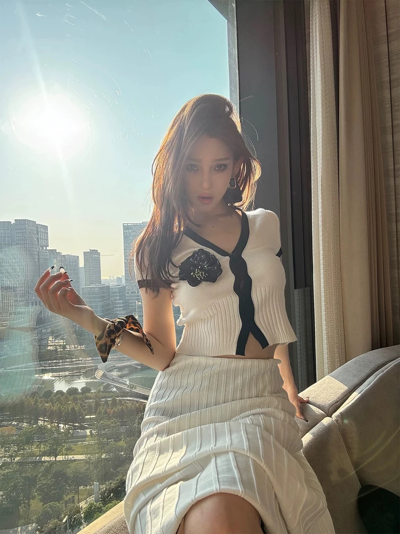 ChiclyNana  富家千金小香优雅套装女短袖上衣中长款半身裙两件套