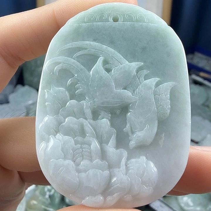 翡翠未镶嵌颈饰翡翠